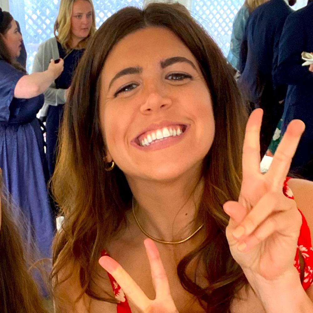 Meet your Posher, Kelly